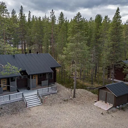 Hullun Mustikka * Levi